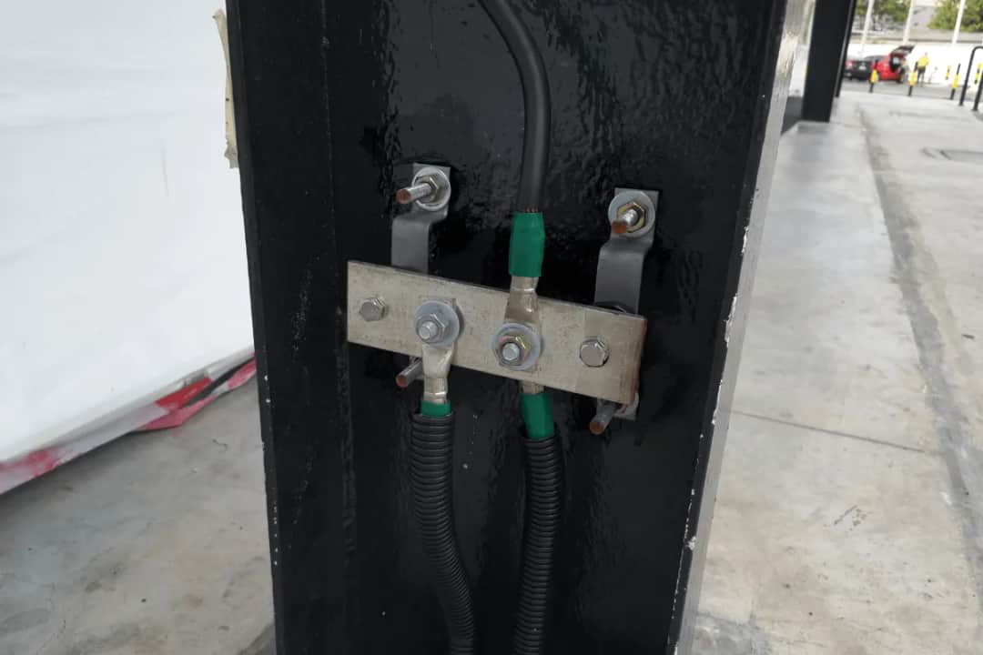 Jak wykonać uziemienie instalacji elektrycznej bez błędów i ryzyka