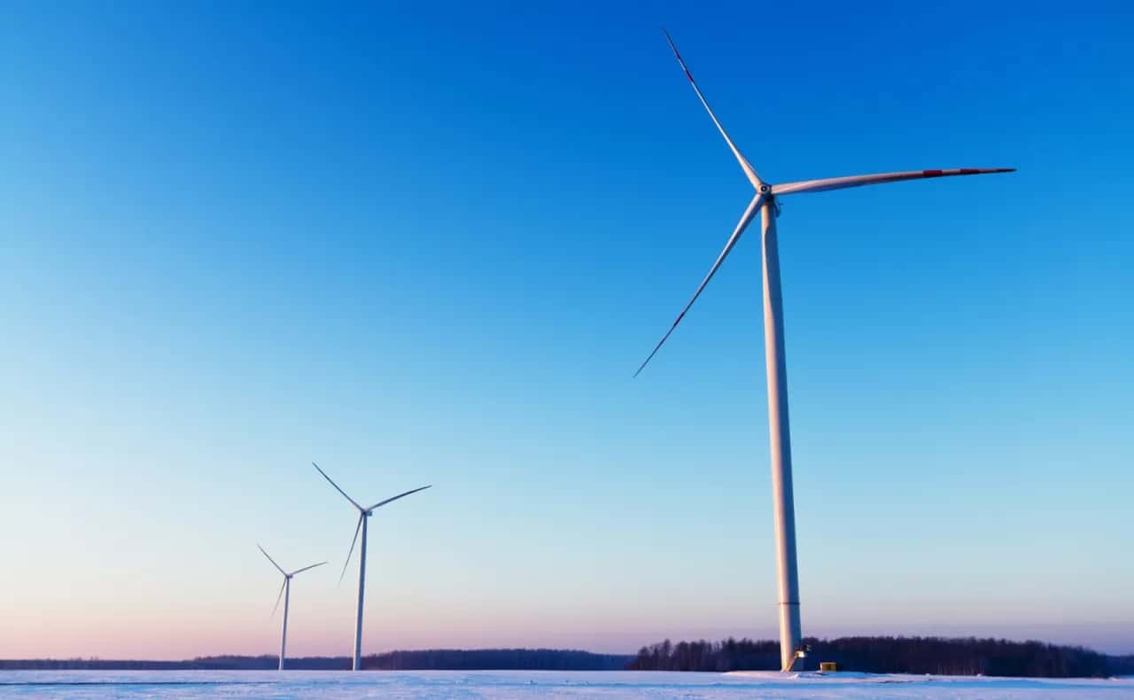 Ile prądu generuje wiatrak? Zaskakujące fakty o energii wiatrowej