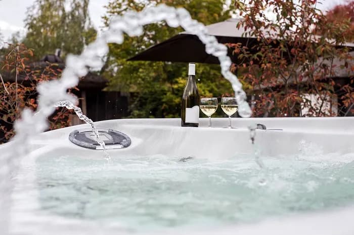 Ile prądu zużywa jacuzzi Lay-Z-Spa? Koszty, które Cię zaskoczą