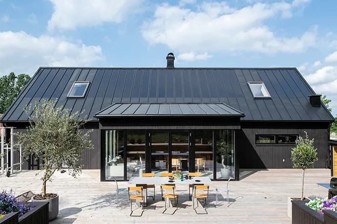 Fotowoltaika ile kosztuje 1 kW? Sprawdź ceny i ukryte koszty!