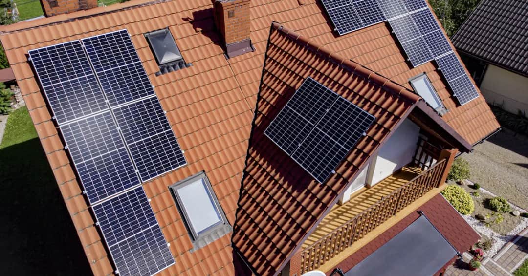 Czy fotowoltaika jest opłacalna? Sprawdź, jak uniknąć strat finansowych