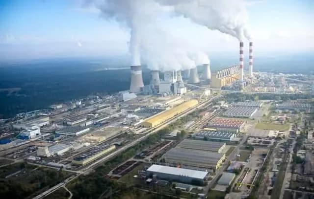 Ile węgla spala elektrownia? Zaskakujące dane o zużyciu energii