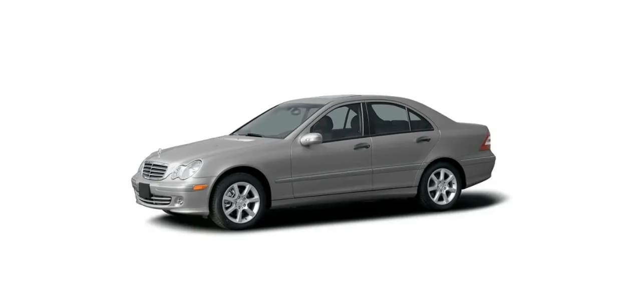 Gdzie są bezpieczniki w Mercedesie C klasie? Oto wszystko, co musisz wiedzieć