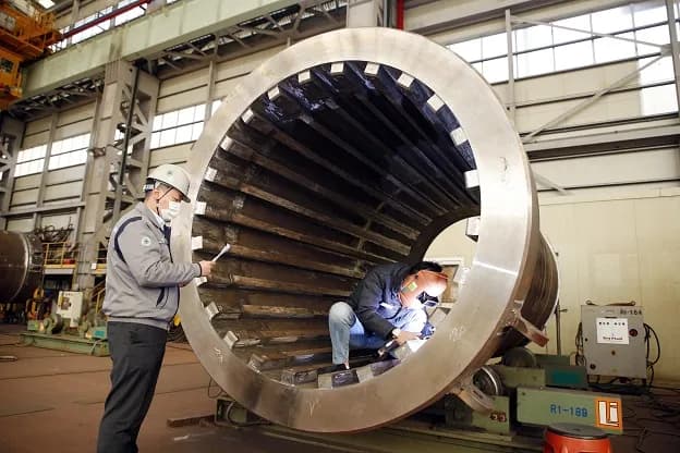 Ile trwa budowa elektrowni atomowej? Poznaj zaskakujące fakty i czynniki